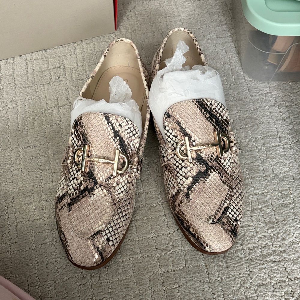 Cole haan grand series loafer